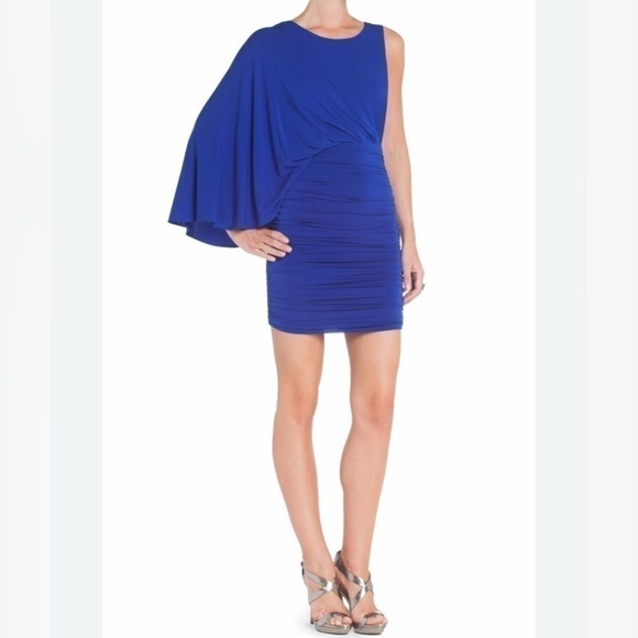 BCBGMaxAzria Dresses & Skirts - BCBG MaxAzria Venus butterfly sleeve draped cocktail dress Royal blue sz XS